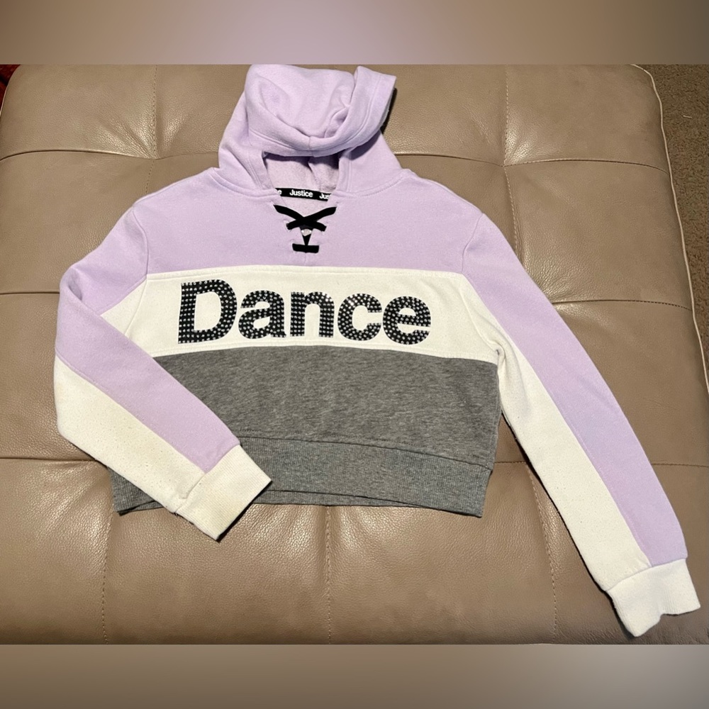 Justice Girls 6/7 purple rhinestone studded DANCE cropped pullover hoodie